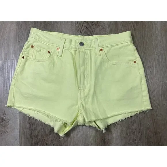 Levi's Light Yellow Jean Shorts - Picture 4 of 11